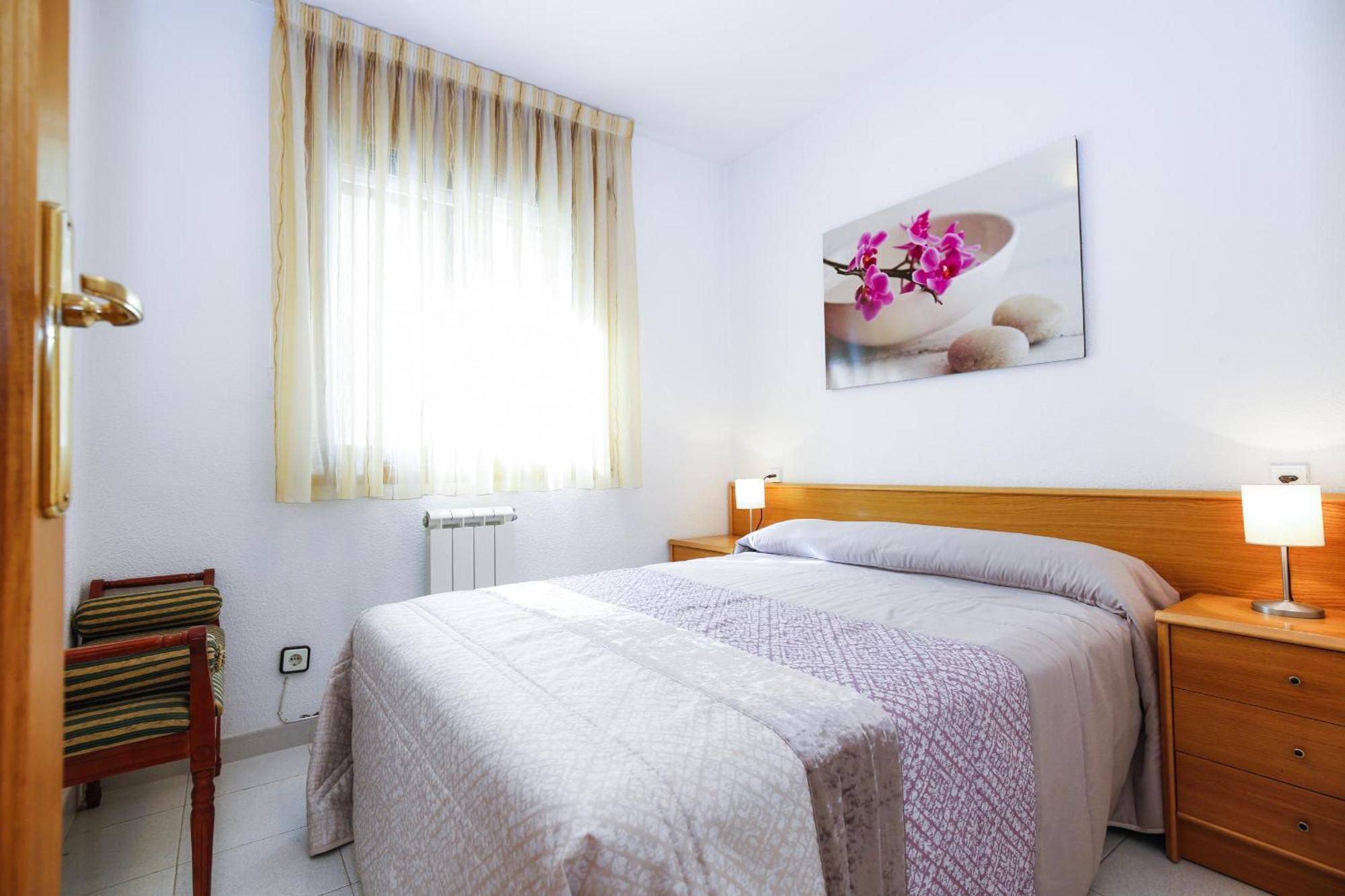 Santillana Homestay By Turismar Salou Esterno foto
