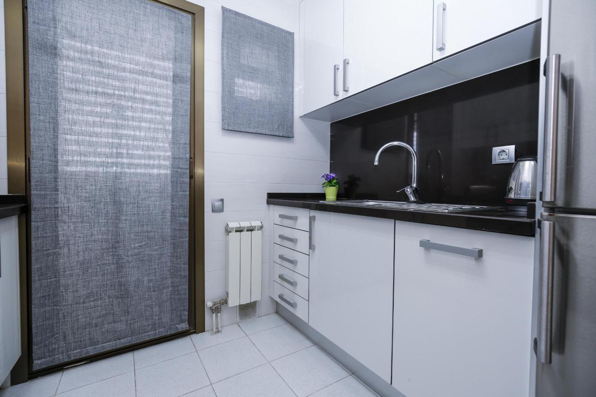 Santillana Homestay By Turismar Salou Esterno foto